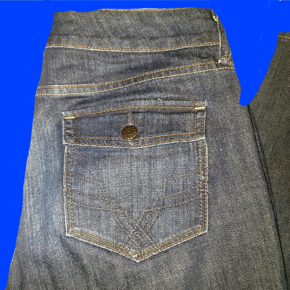 5/35 GAP CURVY JEANS SZ 12L REAR FLAP POCKETS NEW